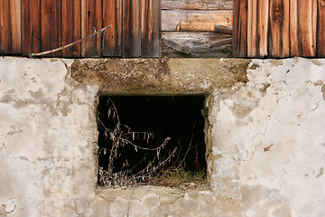 Image showing Dark window in ruin