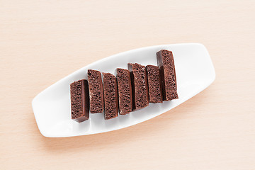 Image showing porous chocolate on a plate