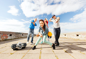 Image showing group of teenagers dancing