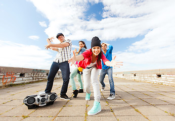 Image showing group of teenagers dancing