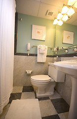 Image showing luxury hotel bathroom