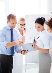 Image showing business team having discussion in office