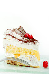 Image showing whipped cream and ribes dessert cake slice