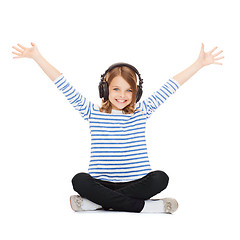 Image showing child with headphones