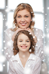 Image showing happy mother and daughter