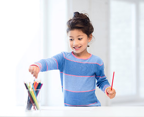 Image showing little girl drawing