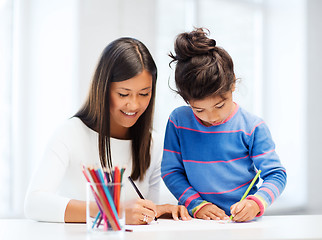 Image showing mother and daughter drawing