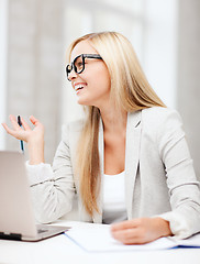 Image showing businesswoman with documents