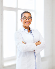 Image showing african female doctor in hospital