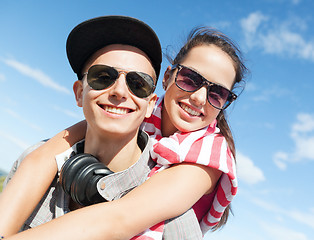 Image showing teenagers having fun outside