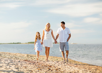 Image showing happy family at the seaside