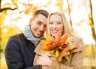 Image showing romantic couple in the autumn park