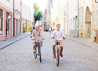 Image showing couple with bicycles in the city