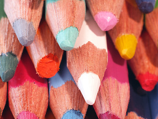 Image showing crayons