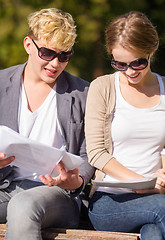 Image showing two students or teenagers hanging out