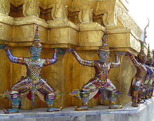 Image showing Guard statues at The Grand Palace