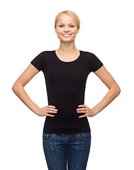 Image showing woman in blank black t-shirt