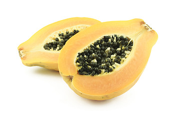 Image showing Two halves of papaya