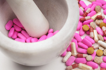 Image showing Pink drugs (tablets)