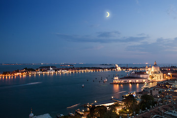 Image showing Aerial view of Venice city at evening