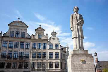 Image showing The Queen Elisabeth statue in Brussels, Belgium