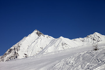 Image showing Ski slope and blue clear sky in nice day