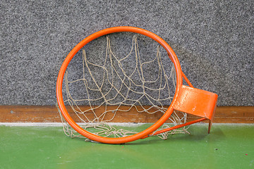 Image showing Old basketball hoop with net