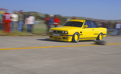 Image showing Yellow racing car