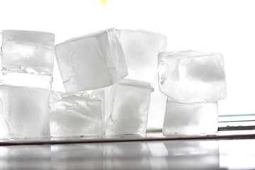 Image showing ice cubes