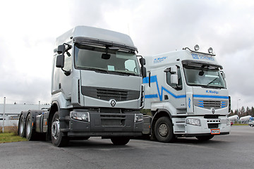 Image showing Two Renault 460 Trucks