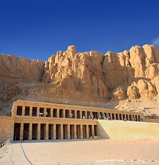 Image showing temple of Hatshepsut in Luxor Egypt