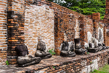 Image showing Row of broken buddha at Ayuttaya, Thailand