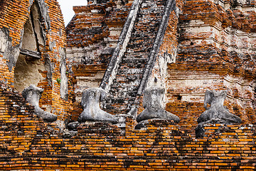 Image showing Broken buddha at Ayuttaya, Thailand