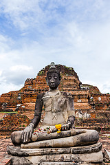 Image showing Giant buddha statue