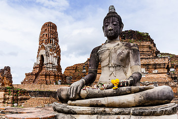 Image showing Giant ancient Buddha statue