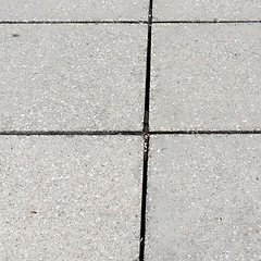 Image showing Concrete sidewalk pavement