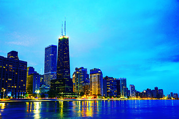 Image showing Downtown Chicago, IL at sunset