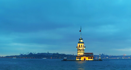 Image showing Maiden's island in Istanbul, Turkey