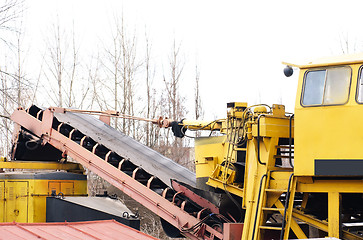 Image showing railway platform for loading and unloading of stone 