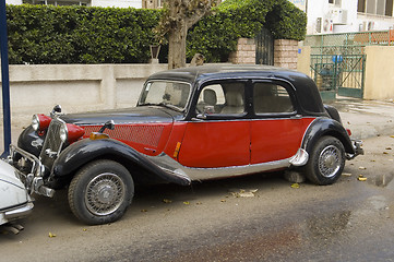 Image showing Old Citroen car in Cairo