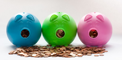 Image showing Coins & pigs