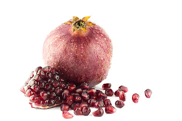 Image showing Ripe pomegranate fruit 