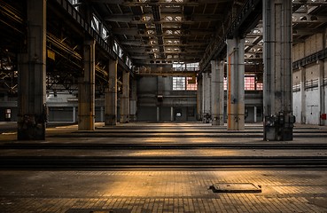 Image showing Large industrial hall of a repair station