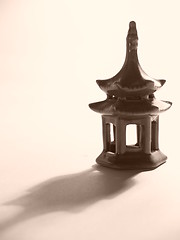 Image showing Porcelain pagoda