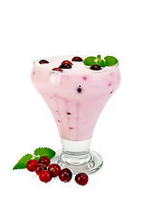 Image showing Yogurt thick with cranberries