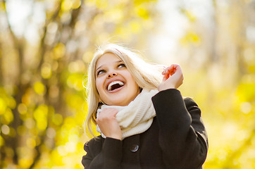 Image showing laughing woman