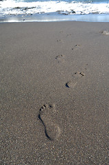 Image showing Footprints to the sea