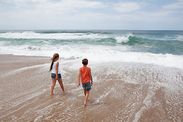 Image showing Children on the beach