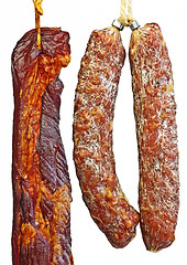 Image showing Rauchfleisch aus dem Schwarzwald und Salami aus Italien