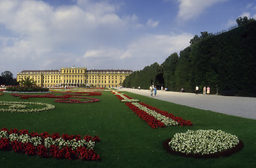 Image showing Palace Schonbrunn